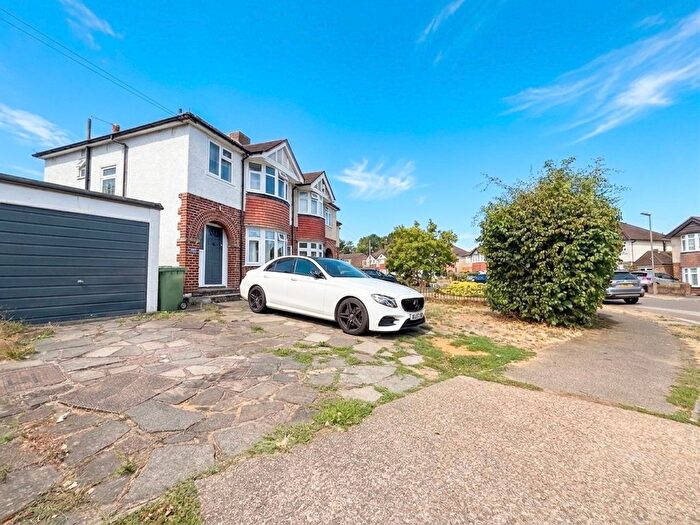 3 Bedroom Property To Rent In Curtis Road, Epsom, KT19