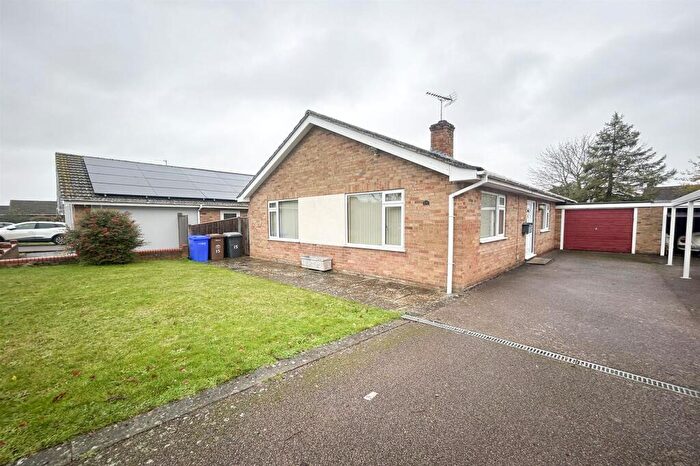 3 Bedroom Detached Bungalow For Sale In Maltings Close, Moulton, Newmarket, CB8