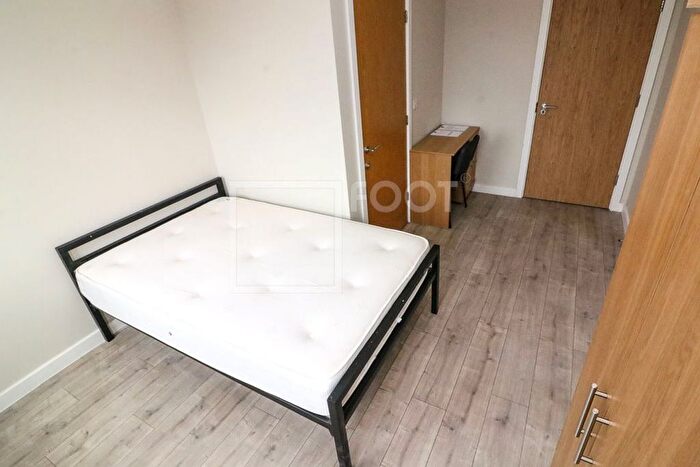 Studio To Rent In Colonnade House, Sunbridge Road, BD1