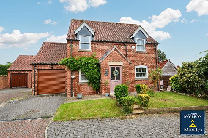 4 Bedroom Detached House For Sale In Chapel Lane, Farnsfield, Newark, NG22