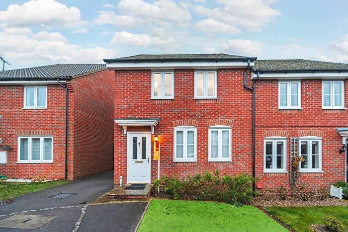 3 Bedroom Semi-Detached House To Rent In Fuchsia Grove, Shinfield, RG2