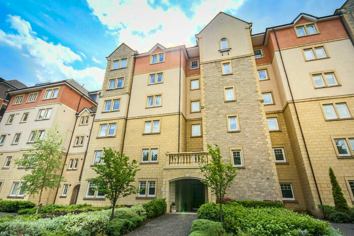 2 Bedroom Apartment To Rent In Eagles View, Deer Park, Livingston, EH54