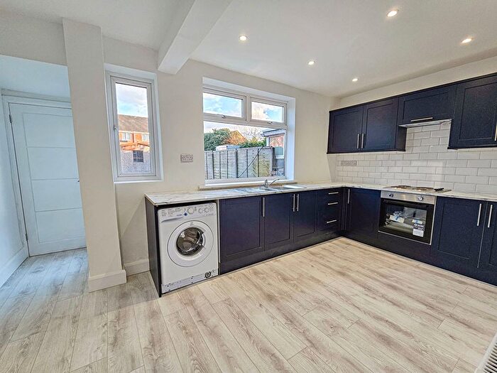 3 Bedroom Terraced House For Sale In Selworthy Road, Coventry, CV6