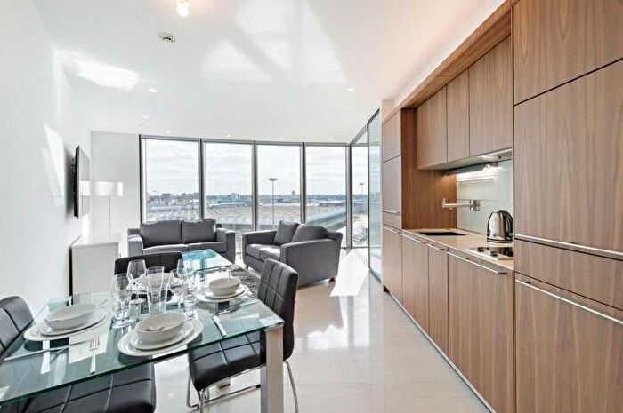 1 Bedroom Flat To Rent In The Tower, St. George Wharf, SW8