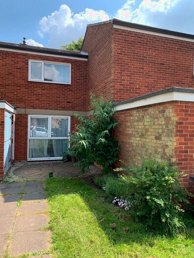 2 Bedroom House To Rent In Seymour Street, CB1