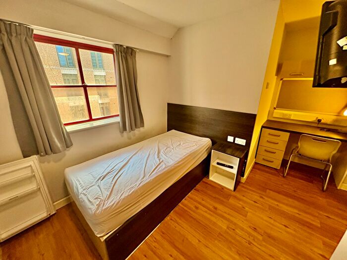 Studio To Rent In Kent Street, Nottingham, NG1