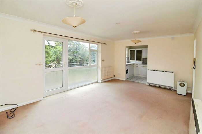 1 Bedroom Flat To Rent In Croham Road, South Croydon, CR2