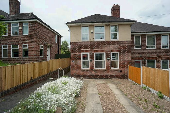 3 Bedroom Semi-Detached House To Rent In Mason Lathe Road, Sheffield, South Yorkshire, S5