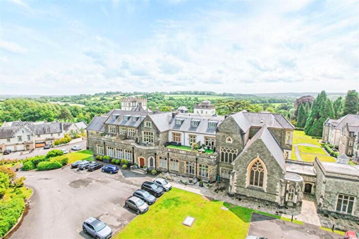 2 Bedroom Apartment For Sale In The Manor, Talygarn, Pontyclun, CF72