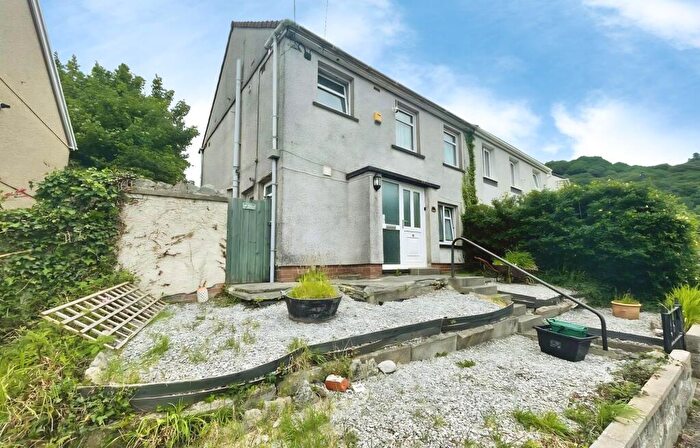 3 Bedroom Semi-Detached House For Sale In Birch Road, Baglan, SA12