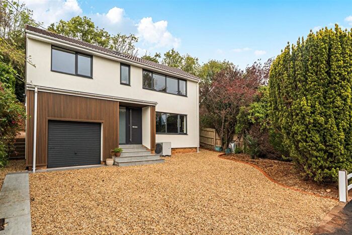 4 Bedroom Property For Sale In Heath Ridge, Long Ashton, BS41