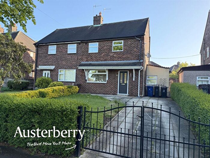 2 Bedroom Semi-Detached House For Sale In Bradwell Lane, Bradwell, Newcastle, ST5