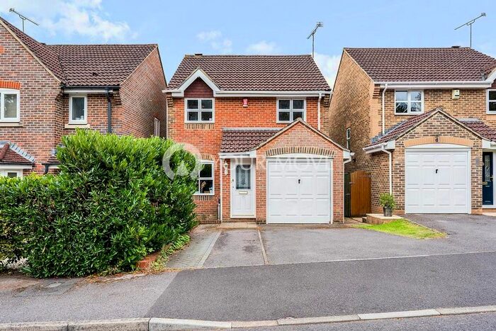 3 Bedroom Detached House To Rent In Blencowe Drive, Chandler's Ford, Eastleigh, Hampshire, SO53