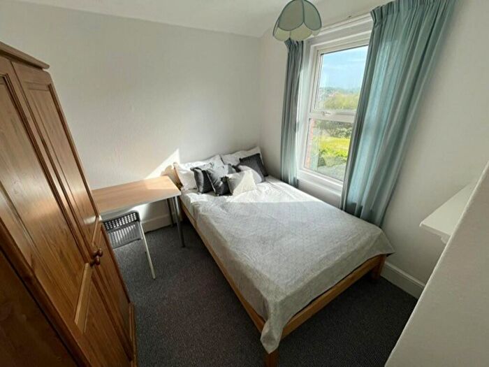 5 Bedroom Terraced House To Rent In Kings Road, Exeter, EX4