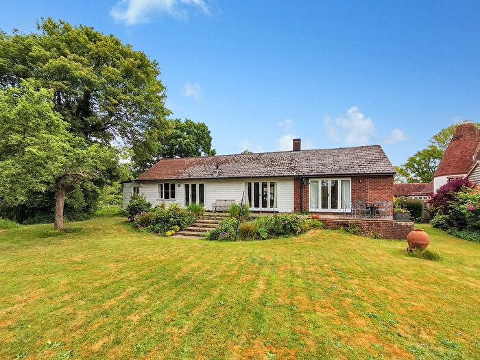 3 Bedroom Semi-detached Bungalow For Sale In Benenden Road, Rolvenden, TN17