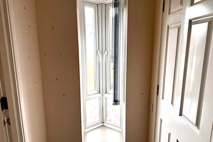 2 Bedroom Retirement Property For Sale In Penrith Court, Broadwater Street East, Worthing, West Sussex, BN14