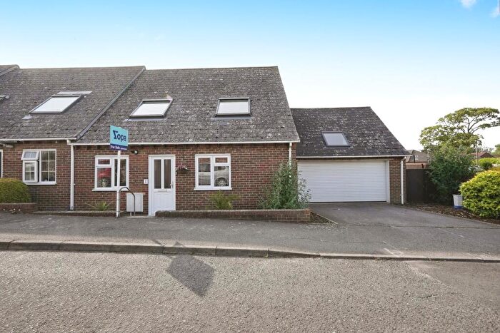 3 Bedroom End Of Terrace House For Sale In Townsend Farm Road, St Margaret's At Cliffe, CT15