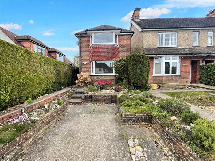 3 Bedroom Detached House For Sale In Clovelly Road, Hindhead, Surrey, GU26