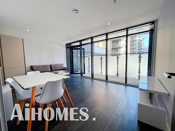 1 Bedroom Apartment To Rent In Hm, Cheetham Hill Rd, Manchester, M4