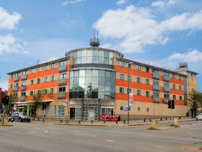 2 Bedroom Flat To Rent In Bar Lane, Nottingham, NG8