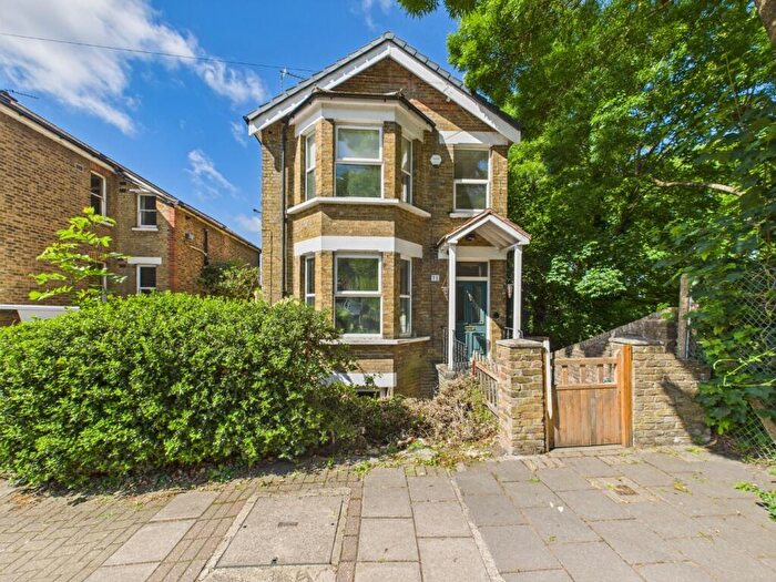 4 Bedroom Detached House For Sale In Ravensbourne Road, Bromley, Kent, BR1