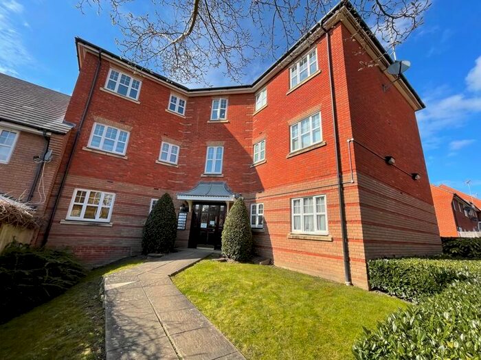2 Bedroom Flat To Rent In Shillingford Close, London, NW7