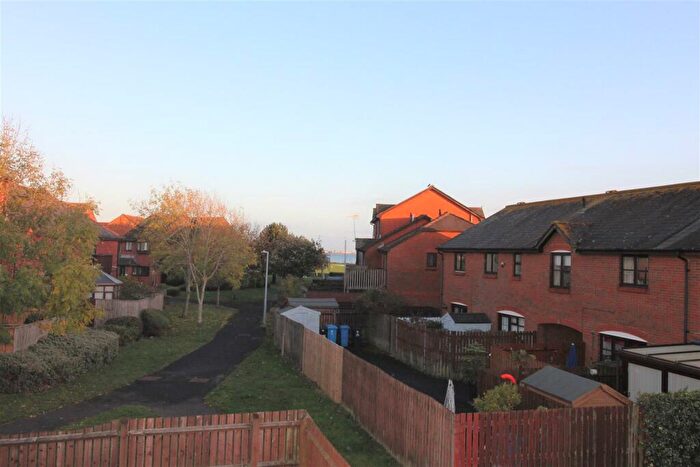 2 Bedroom End Of Terrace House To Rent In Colborne Close, Poole, BH15