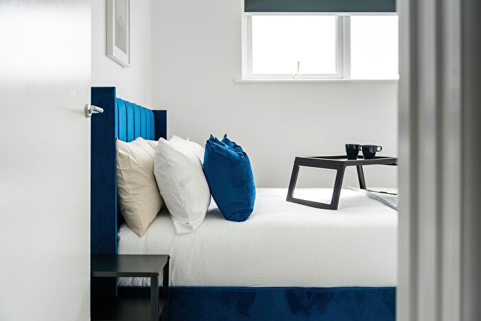 2 Bedroom Flat To Rent In Farley Farm Road, Luton, LU1