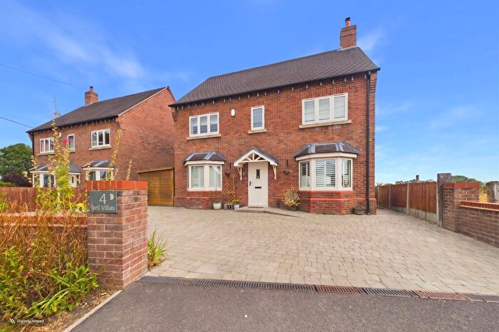 5 Bedroom Detached House For Sale In Derby Road, Doveridge, Derbyshire, DE6
