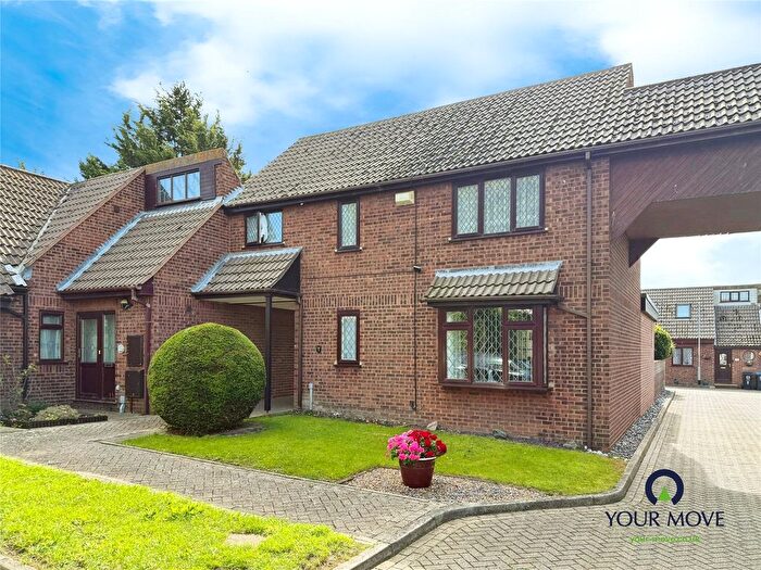 3 Bedroom Link Detached House For Sale In Moss End Mews, Ramsgate, Kent, CT11