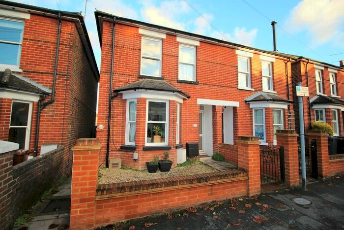 1 Bedroom Maisonette To Rent In Agraria Road, Guildford, GU2