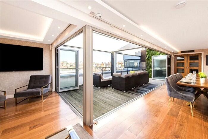 2 Bedroom Flat To Rent In Heron Place, George Street, Marylebone, W1U