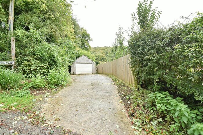 3 Bedroom Detached House For Sale In The Broadway, Dursley, GL11