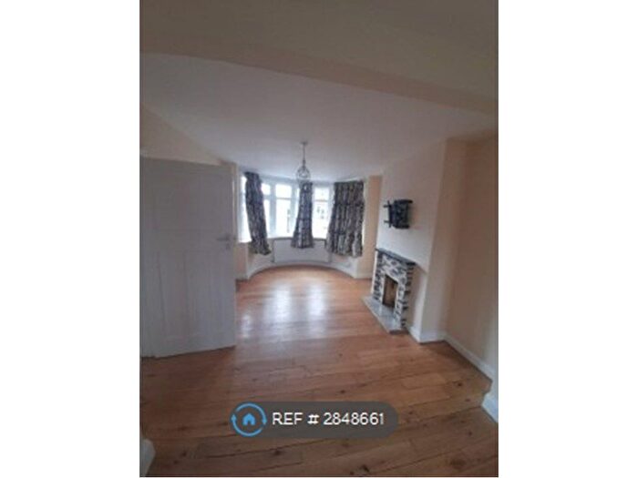 3 Bedroom Terraced House To Rent In Exeter Road, Harrow, HA2