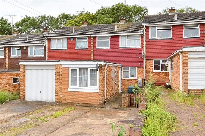 3 Bedroom Terraced House For Sale In The Spires, Strood, Rochester, Kent, ME2