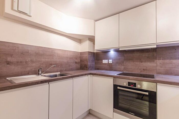 1 Bedroom Flat To Rent In St Peters Court Cephas Street, E1