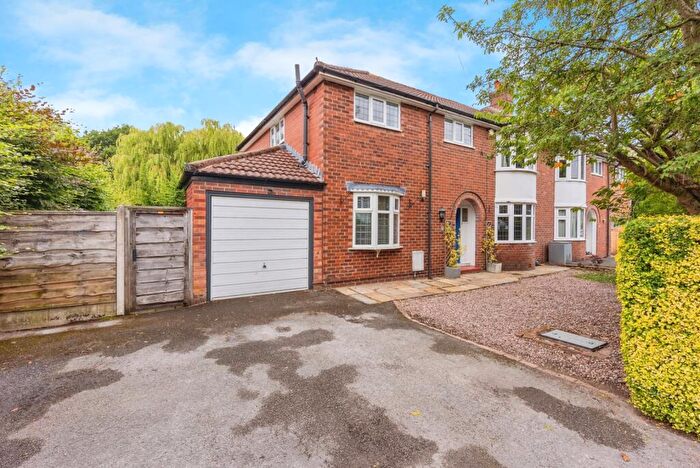4 Bedroom Semi-Detached House For Sale In Deanway, Wilmslow, Cheshire, SK9