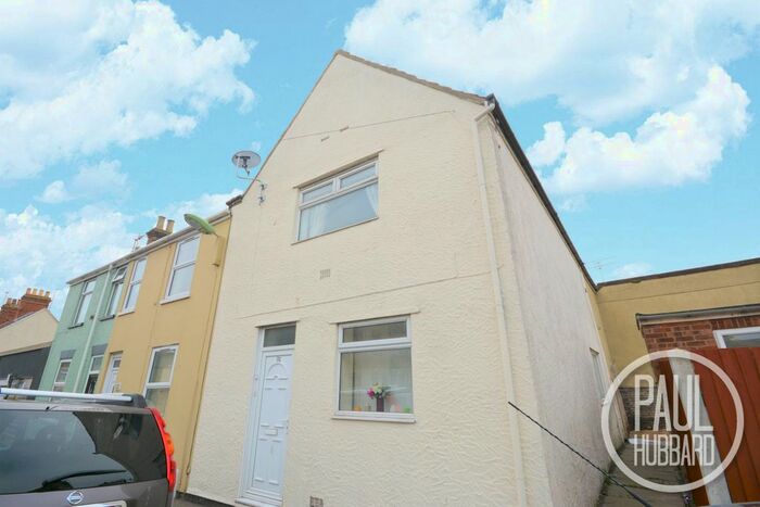 1 Bedroom Flat To Rent In Roman Road, Lowestoft, Suffolk, NR32