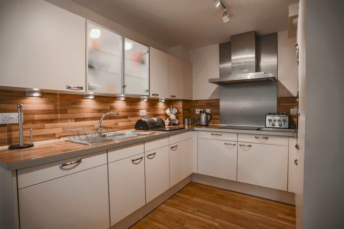 2 Bedroom House To Rent In , Meadowcroft Lane, Rochdale, OL11