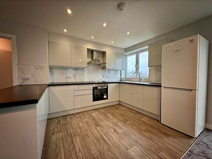 2 Bedroom Flat To Rent In Caldon House, Northolt, UB5