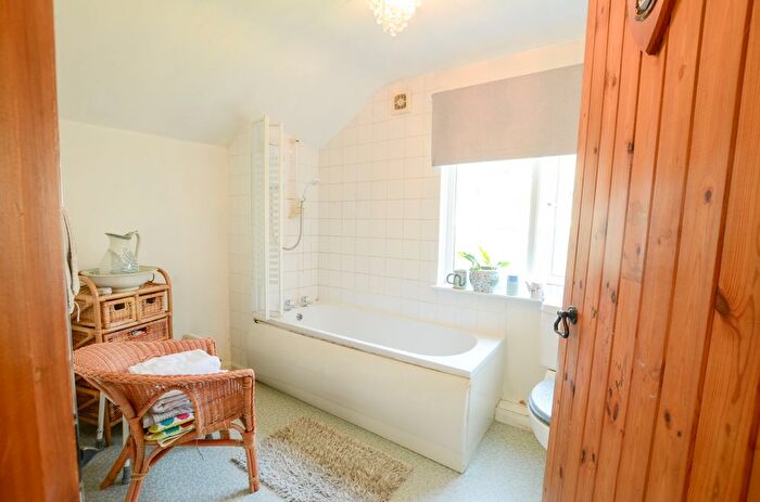 3 Bedroom Equestrian For Sale In Halgavor Lane, Bodmin, Cornwall, PL31