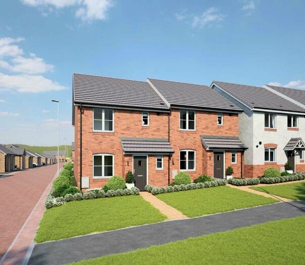 3 Bedroom Semi-detached House To Rent In Lakeside North, Scunthorpe, DN16