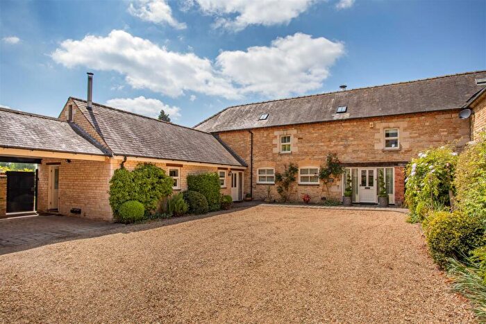 4 Bedroom Character Property For Sale In The Avenue, Exton, Rutland, LE15