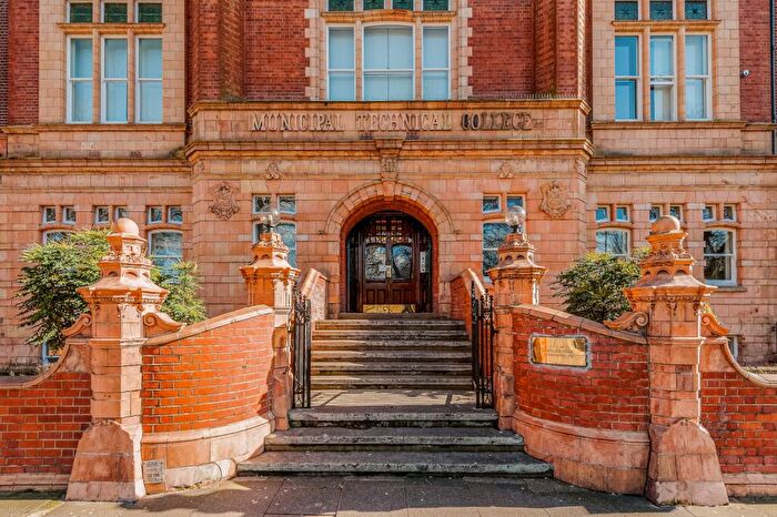 2 Bedroom Flat For Sale In Old College House, Richmond Terrace, Brighton, BN2