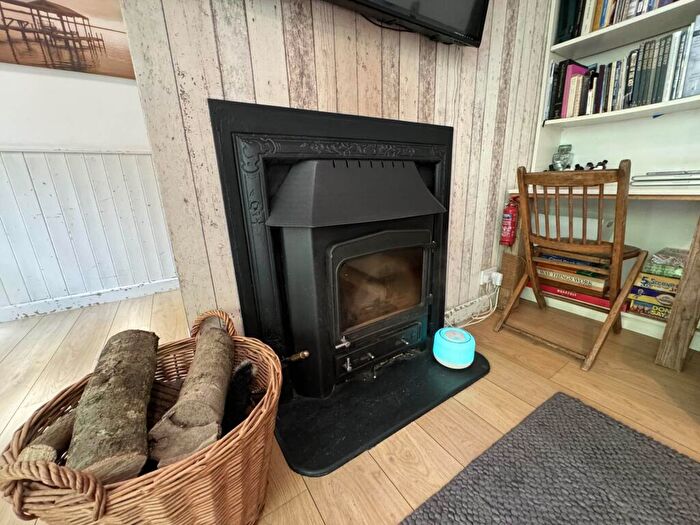 2 Bedroom Bungalow For Sale In Ashridge, Near Bideford, EX39