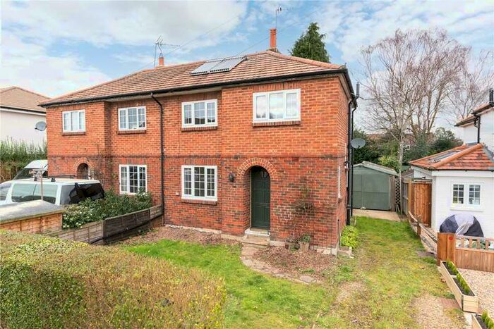 2 Bedroom Semi-Detached House To Rent In Woodside, West Horsley, KT24