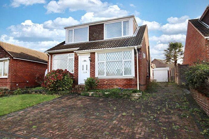4 Bedroom Detached House For Sale In Barnbrook Road, Sarisbury Green, SO31