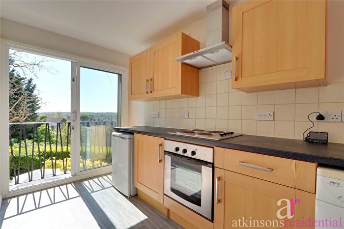 1 Bedroom Studio For Sale In Dunraven Drive, Enfield, Middlesex, EN2