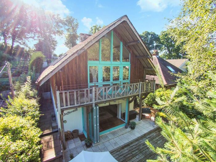 4 Bedroom House To Rent In Marley Lane Haslemere, GU27