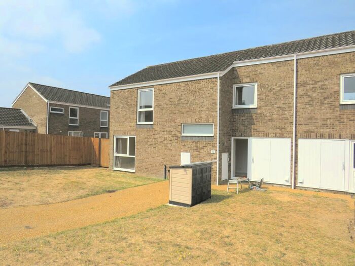 3 Bedroom Property To Rent In Radcliffe Road, Raf Lakenheath, Brandon, IP27